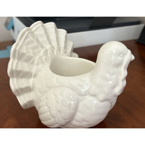 Yankee Candle Medium White Turkey Votive Holder - NWT Retired - Picture 1 of 2